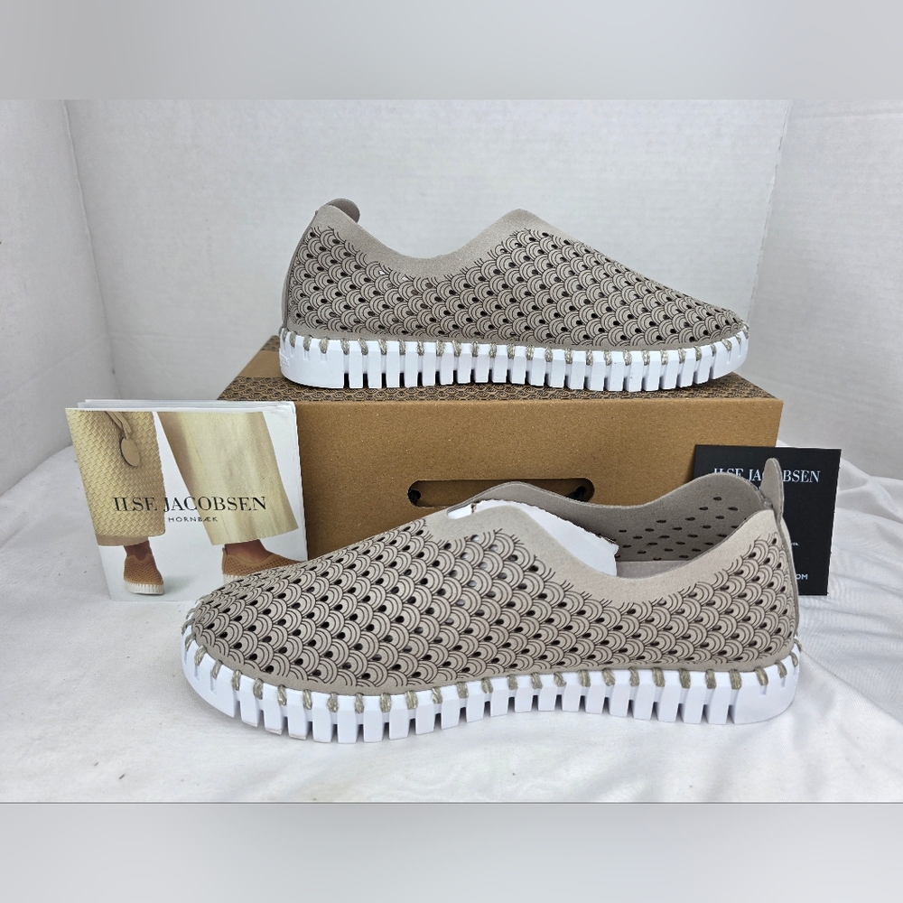 ILSE JACOBSEN HORNBÆK Atmosphere Tulip 139 Sneakers 40 9.5 to 10